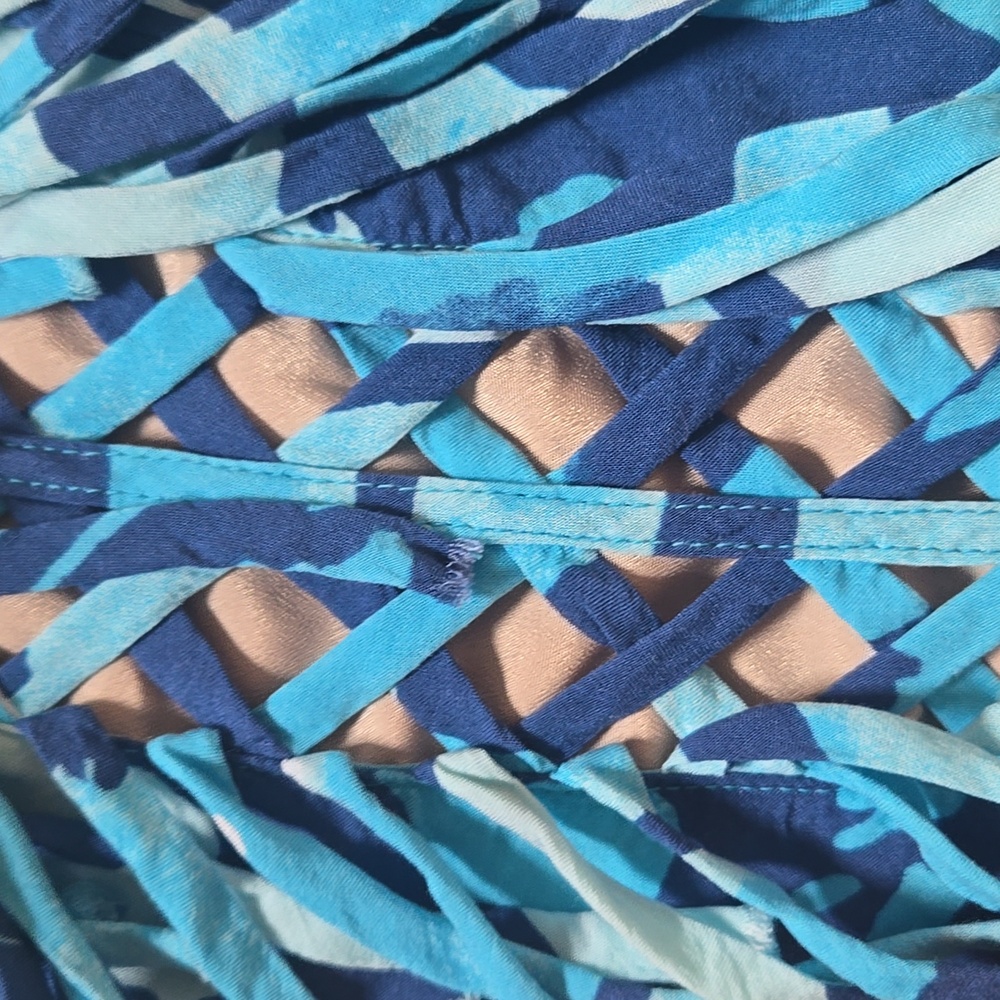 Lilly Pulitzer Stylish Lindamarie Caftan Sparkling Blue "Get Inky" Cover-Up - Picture 4 of 13